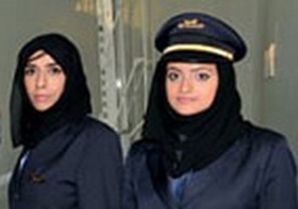 Стюардессы Egypt Air будут носить хиджаб
