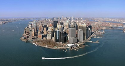 В результате аварии парома в Нью-Йорке пострадали десятки человек
