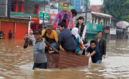 Ростуризм предупредил туристов об опасном наводнении в Индонезии