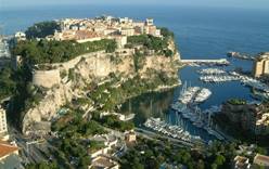 В Монако насыпают дополнительный полуостров