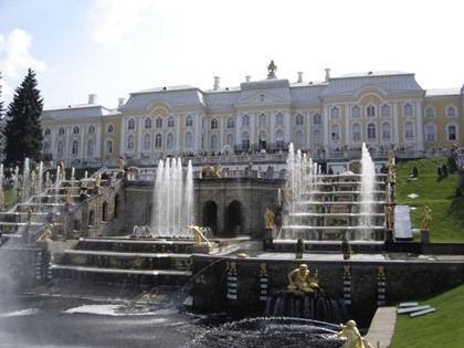 Петергоф приглашает на открытие фонтанов 27 апреля