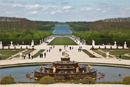 Французские власти предлагают реконструировать Версаль
