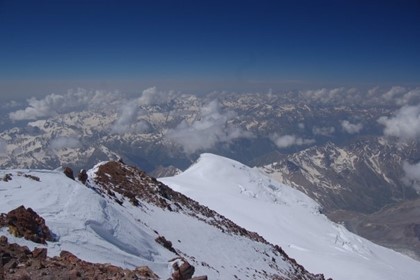 Мурманский альпинист погиб в горах КБР