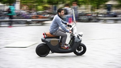 В Амстердаме создали скутер из конопли