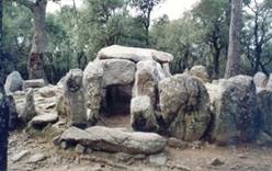 В Испании отреставрировали древний дальмен