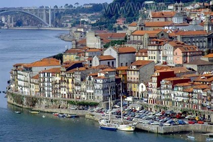 Португальские активисты намерены создать министерство счастья