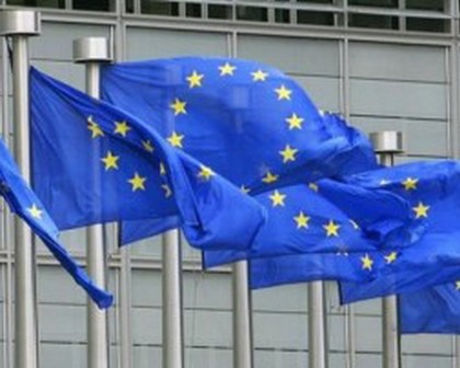 ЕС выступает за трехстороннее обсуждение ситуации в Украине