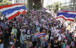 В Бангкоке оппозиция вновь устроила шествие по центральным улицам столицы