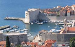 Хорватия планирует ежегодно принимать до 500 тысяч туристов из РФ
