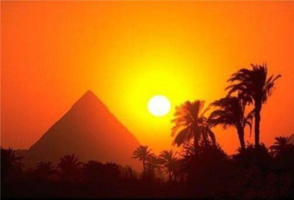 В 2013 году туристические доходы Египта резко сократились