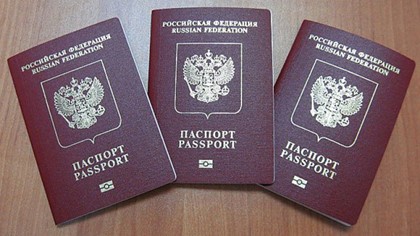 В загранпаспортах россиян появятся отпечатки пальцев