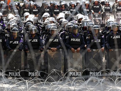 В Бангкоке властям удалось разблокировать Дом правительства