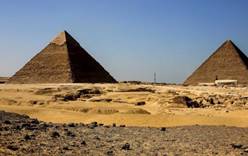 Немецкие археологи пойдут под суд за вывезенные из Египта фрагменты пирамиды