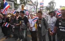 Бангкок вновь охватили акции протеста
