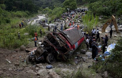 В Таиланде 32 человека погибли в результате ДТП с туристическим автобусом