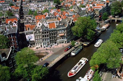 Визовый центр Нидерландов увеличивает срок рассмотрения заявок