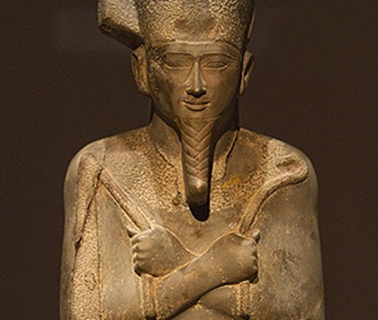 Египет недоволен продажей в Великобритании древней статуи