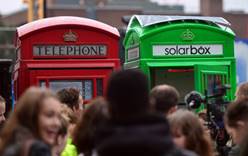 В Лондоне телефонные будки перекрасят в зеленый цвет