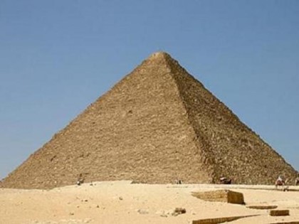 Немецким туристам дали 5 лет тюрьмы за кражу из пирамиды Хеопса