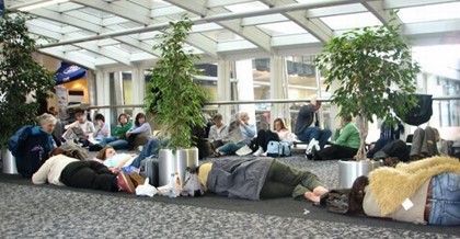 Туристы почти трое суток просидели в аэропорту Казани, ожидая вылета рейса