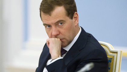 Закон об ответственности туроператоров внесён премьером Медведевым в  Госдуму