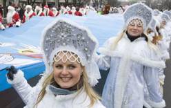 Снегурочки – экскурсоводы появились в Костроме