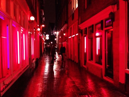 В Риме появится квартал красных фонарей