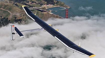 Летающий на солнечной энергии Solar Impulse 2 приземлился в Индии