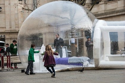 Туристов в Британии поместят в пузырь