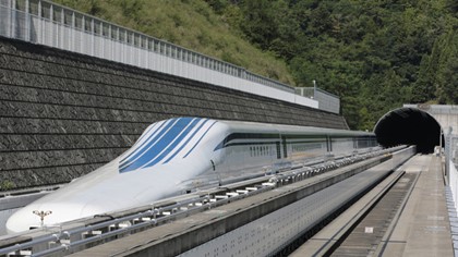 Самый быстрый поезд в мире побил свой рекорд