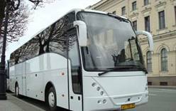 Туристический автобус попал в аварию в Санкт-Петербурге