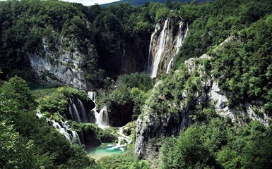 Туристам в Хорватии запретили делать селфи в шлепанцах