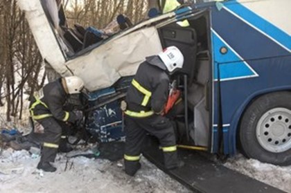 Туристический автобус попал в аварию под Выборгом