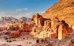 Иордания вводит налог для транзитных туристов