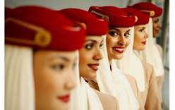 Авиакомпания Emirates ищет бортпроводников