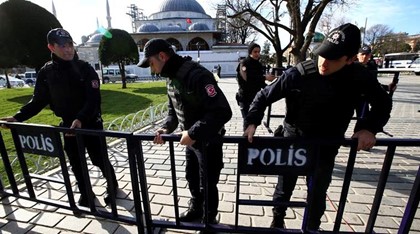 Ростуризм призвал россиян не выходить из турецких отелей