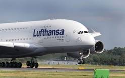 Самолет Lufthansa вынужденно сел в Нью-Йорке из-за угрозы взрыва