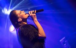 На праздник света и огня «Ханука» в Москву приедет известная израильская певица
