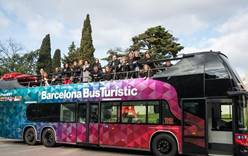 Барселонский Туристический автобус обновил свой имидж