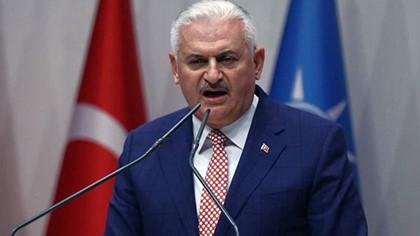 Премьер Турции призвал не запугивать туристов терроризмом