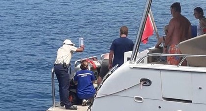 Британец скончался после падения за борт яхты у острова Рача-Яй