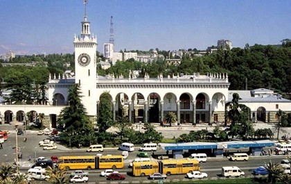 СКЖД на майские праздники запустит дополнительные поезда в Сочи