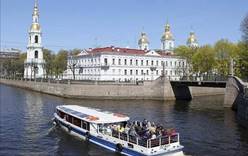 Навигация по рекам и каналам Петербурга оказалась под вопросом