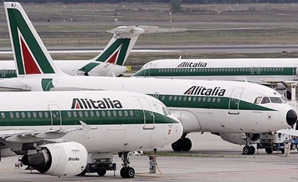 Итальянский перевозчик Alitalia начал процедуру банкротства