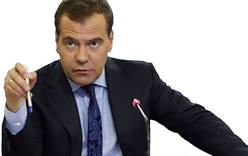 Дмитрий Медведев проконтролирует подготовку законопроекта об усилении ответственности авиаперевозчиков
