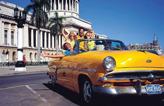 Рекордное количество российских туристов посетили Кубу в 2017 году