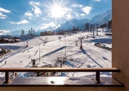 5 ski-in/ski-out отелей Розы Хутор