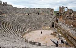 Для привлечения туристов в Турции восстановят античный город Перге