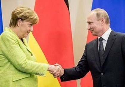 Путин принимает Ангелу Меркель