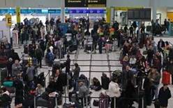 Лондонский аэропорт Гатвик закрылся из-за дронов